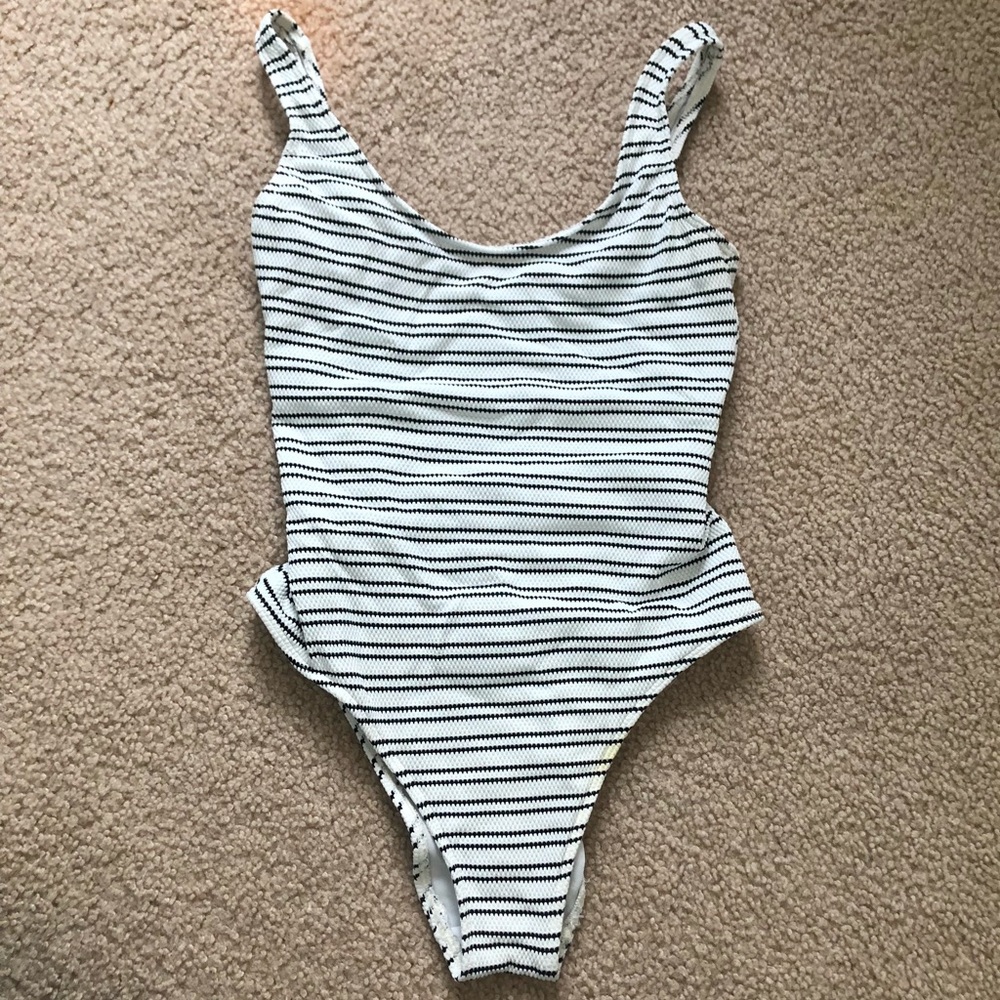 Abercrombie & Fitch one piece bathing suit